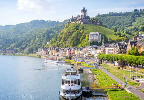 Flusskreuzfahrt-Mosel_89607322-panorama Flusskreuzfahrt Mosel