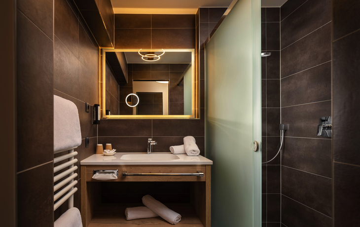 Hotel Arzlerhof, Bad