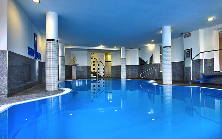 Hotel Arzlerhof, Hallenbad