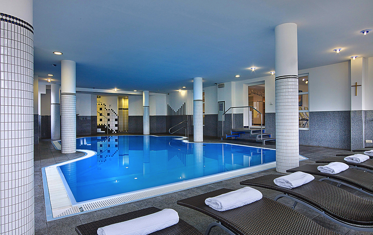 Hotel Arzlerhof, Hallenbad/Wellness