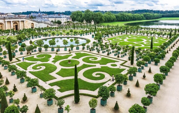 Versailles