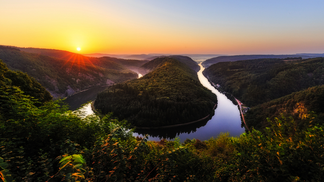 Sonnenaufgang an der Saarschleife