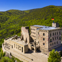 Hambacher Schloss an der Deutschen Weinstrasse