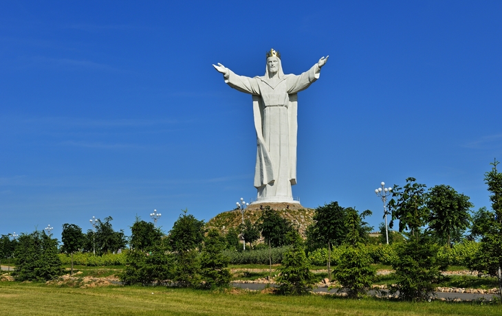 Schwiebus, Christus-Statue 