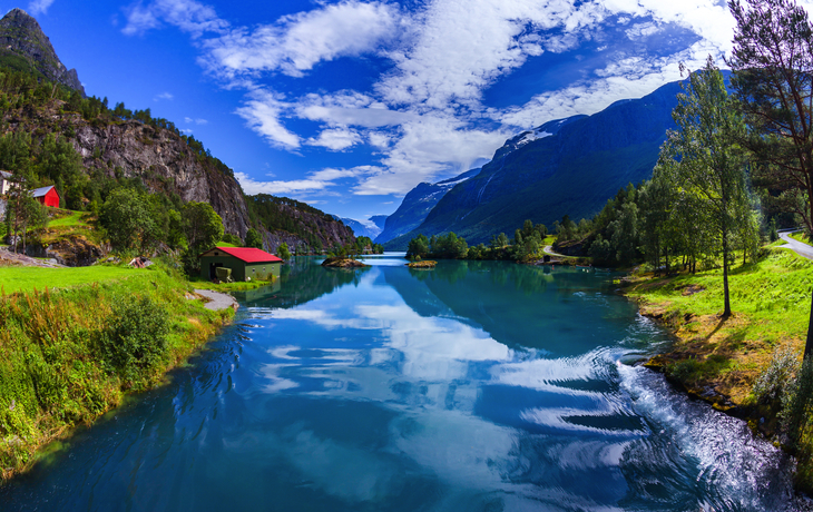 Natursee Lovatnet in Norwegen