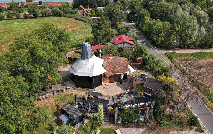 Theater am Rand, Luftbild